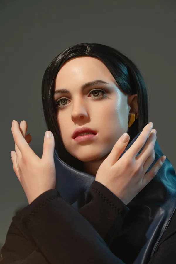 Game Lady Bayonnetta 168cm Realistic Silicone Doll — hình 4
