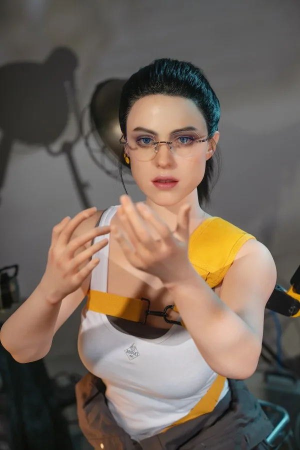 Zelex Bayonnetta 168cm Japanese Silicone Real Doll — hình 4