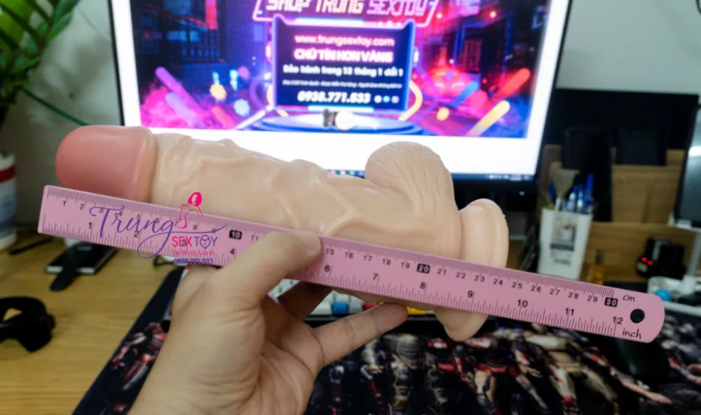 Realistic Huge Flesh Dildo 25x6cm Skin Tone Sensation — Powerful and Wild Design for Maximum Stimulation