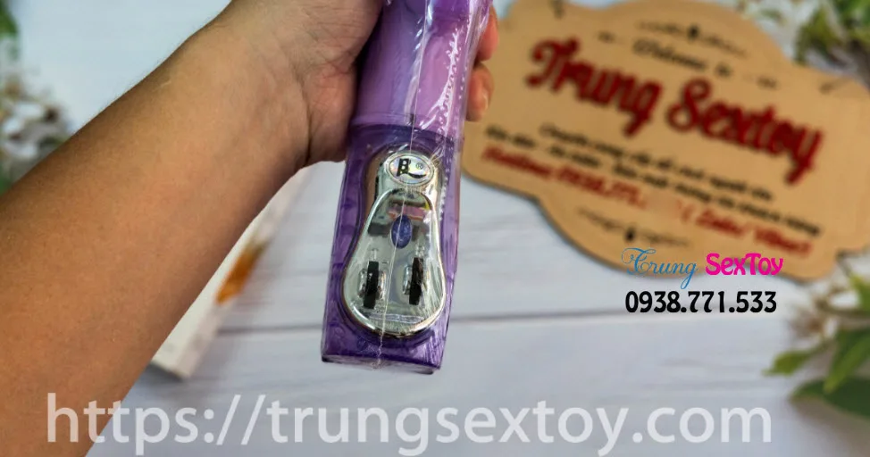 Flirt Strong Rumble Thrust Silicone Dildo for New Sexual Fun — Exceptional Features for Maximum Pleasure