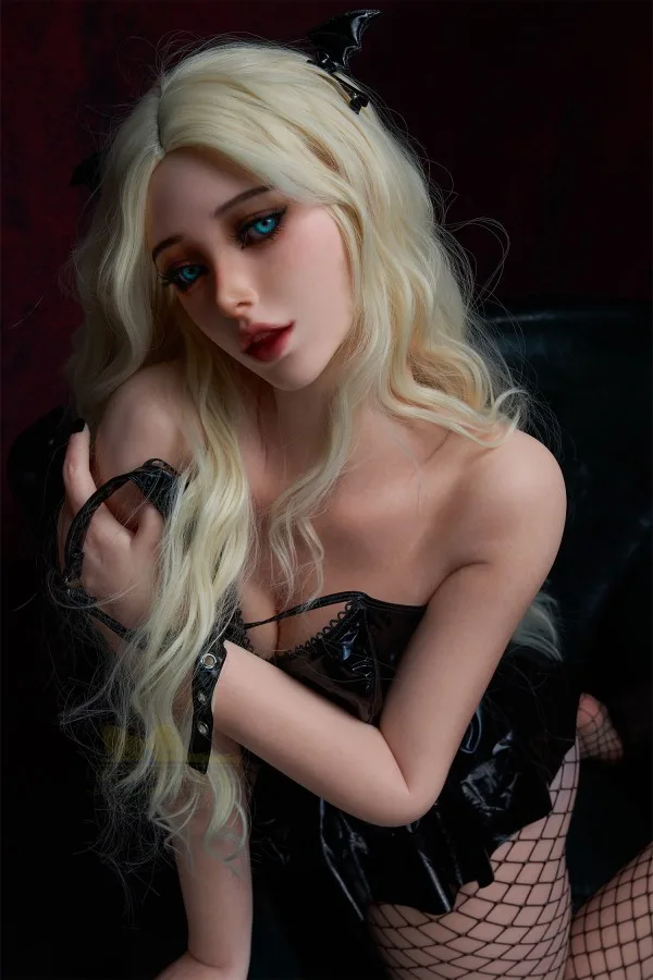 IronTech Doll Succubus Vanessa Realistic 164cm — hình 4