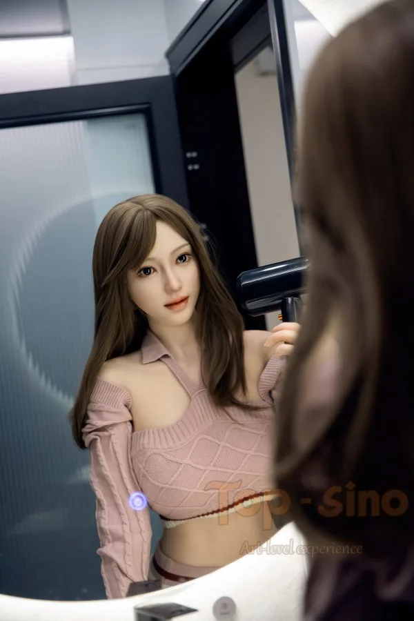 Top Sino Japan 164cm Realistic Platinum Silicone Love Doll — Designed by Experts with a Decade of Experience
