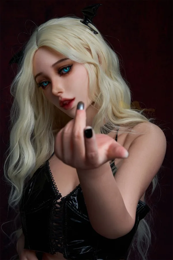 IronTech Doll Succubus Vanessa Realistic 164cm — hình 3