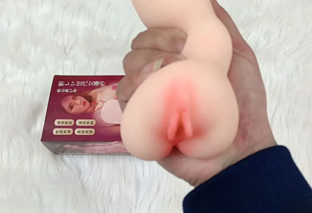 AD25A Soft Realistic Silicone Male Masturbator Affordable — Realistic Design That Excites All Your Senses