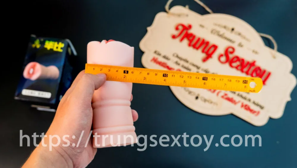 Handheld Silicone Male Masturbator Soft Realistic Pocket — hình 3