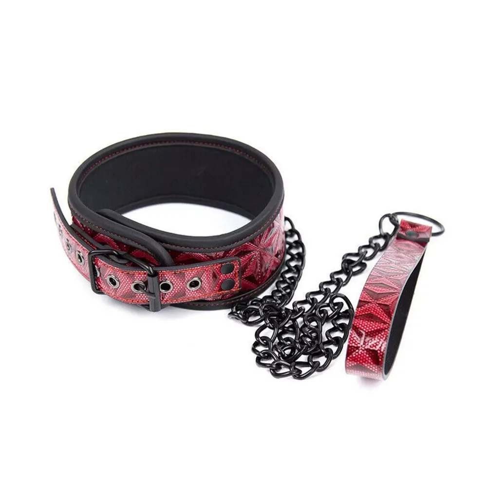 BDSM Collar Chain Ring Sexy Bondage Foreplay Gear — This exquisite bondage collar not only adds an exciting