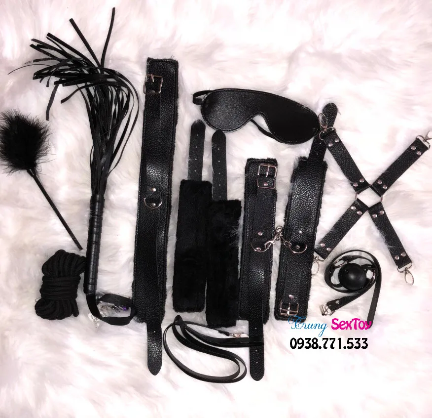 10-Piece BDSM Kit Full Set Bondage Toys Beginners and — Unleash New Sensations with a Complete 10-Piece BDSM Kit