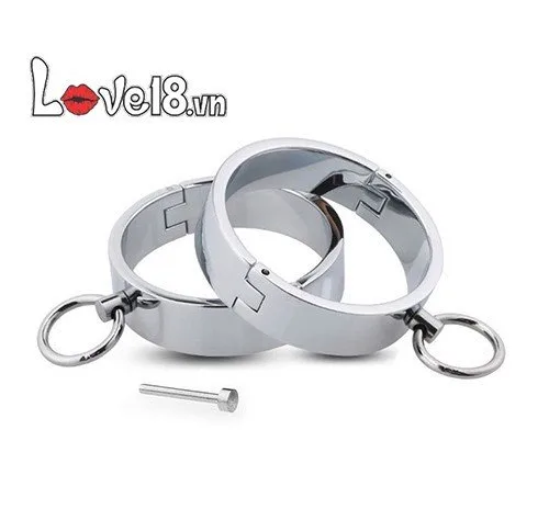 Stainless Steel BDSM Handcuffs – Durable Restraint Set — Elevate your intimate moments with these elegantly designed