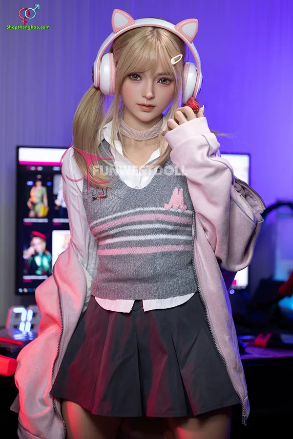 Funwest Doll FWD078 European Alice Real Doll — This life-like companion is expertly crafted to provide an
