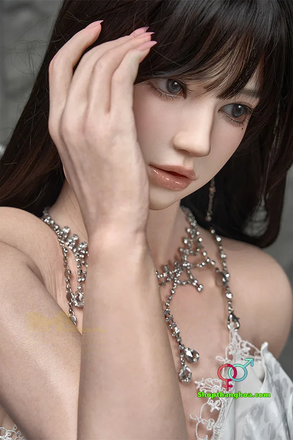 WM USA Lara 166cm Realistic C Cup Sex Doll — This model stands out with its hyper-realistic features and