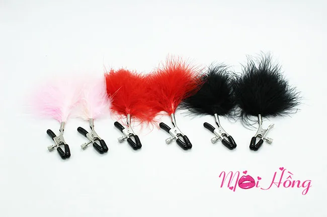 Metal Nipple Clips with Feather Tickler Pleasure Accessory — Key Features & Functions