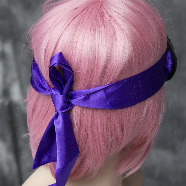 Soft Silk Blindfold Enhancing Erotic Sensory Experience — hình 3