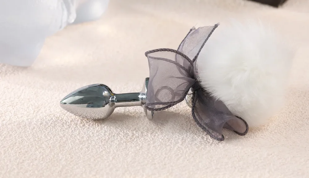 Chisa Senuelo Cutesy Elegant BDSM Nipple Clamps Kit — Exquisite & Sophisticated Design