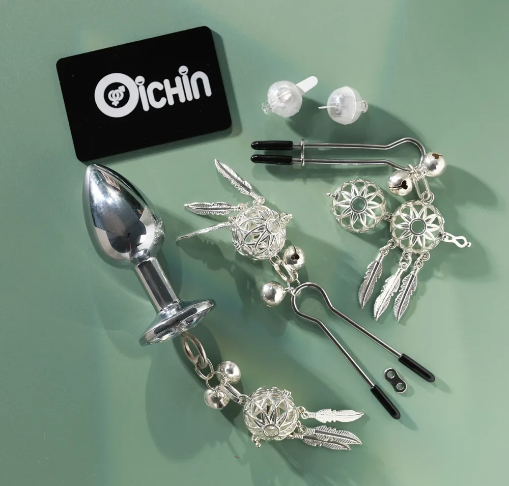 Chisa Senuelo Silver Plume BDSM Set Nipple Clamps Glow — hình 6