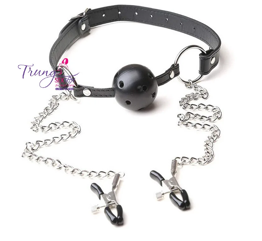 BLACKWOLF Silicone Ball Gag and Nipple Clamp for BDSM Play — Features That Excite