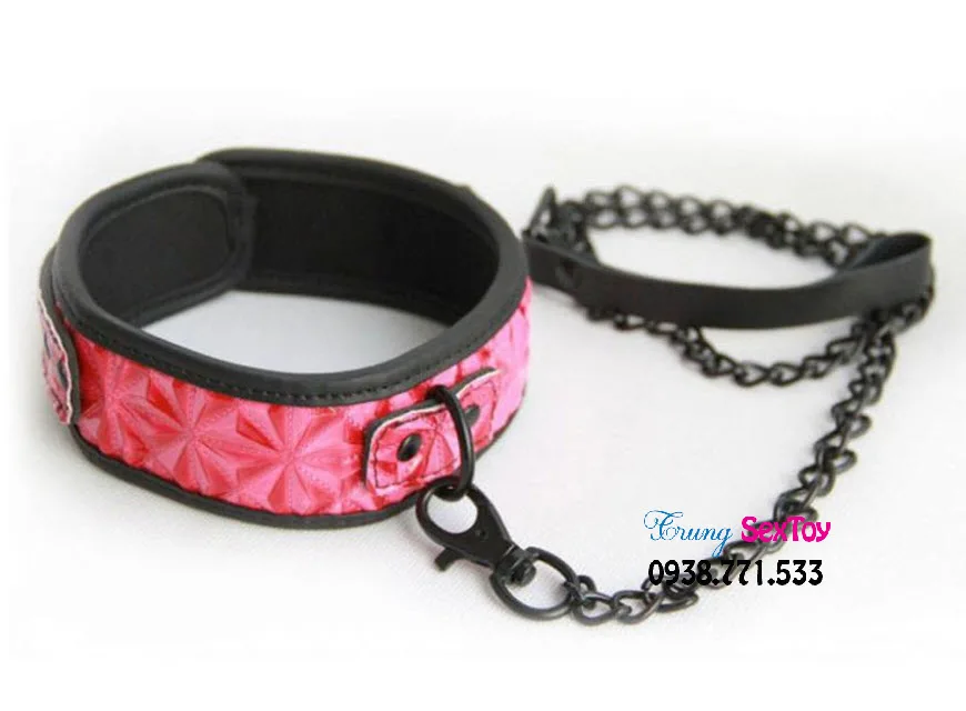 BDSM Collar with Whip for Erotic Bondage Play — This exquisite BDSM toy promises excitement, control, and