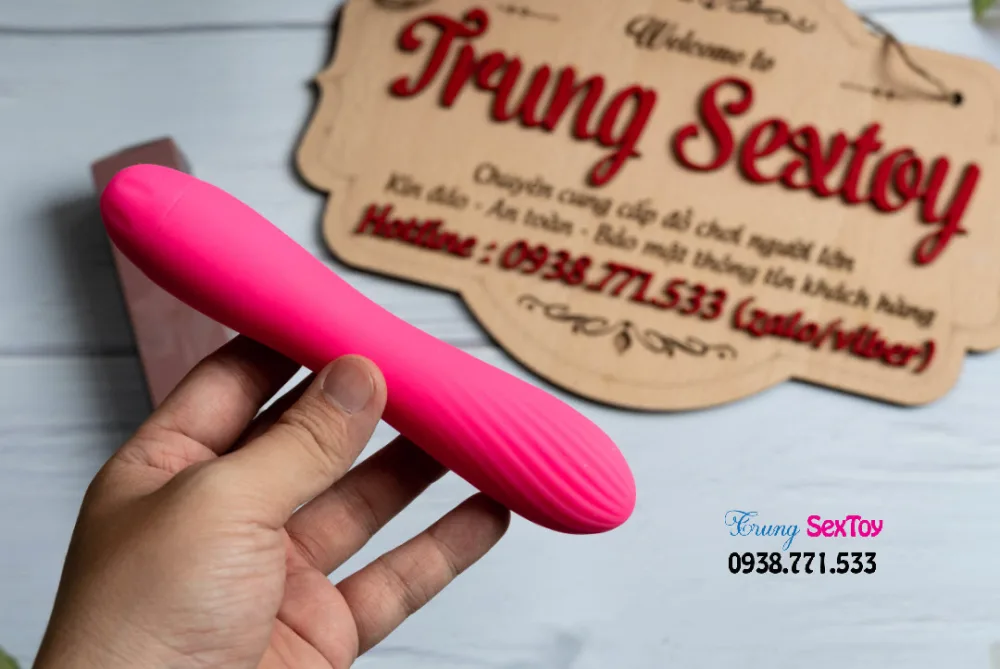 Multi-Function Vibrator Ultimate Pleasure Couples Bedroom — With seven adjustable vibration patterns, you can customize