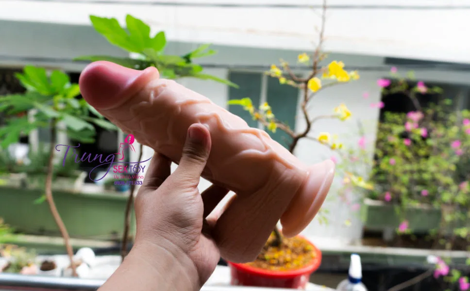 Realistic Huge Flesh Dildo 25x6cm Skin Tone Sensation — Easy to Use and Discreet Storage