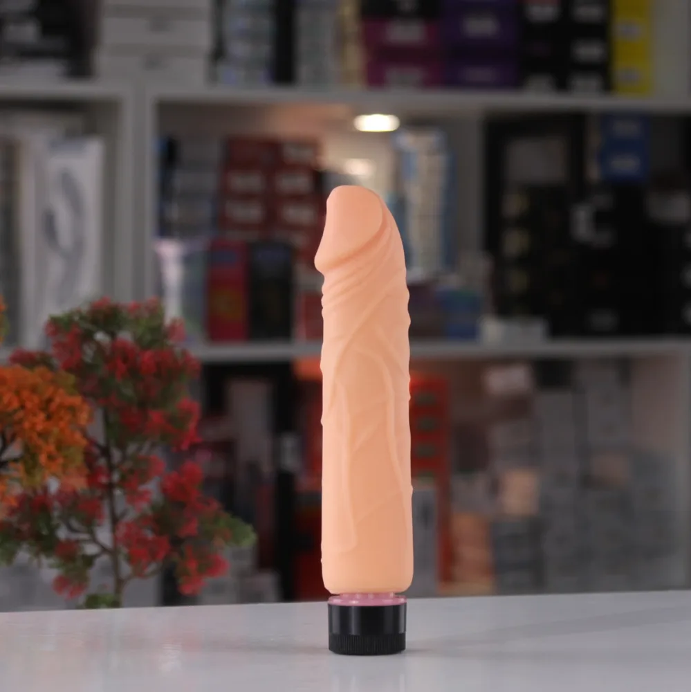 Realistic Silicone Vibrating Dildo Soft G-Spot Stimulator — Perfect Size for Comfort and Deep Stimulation