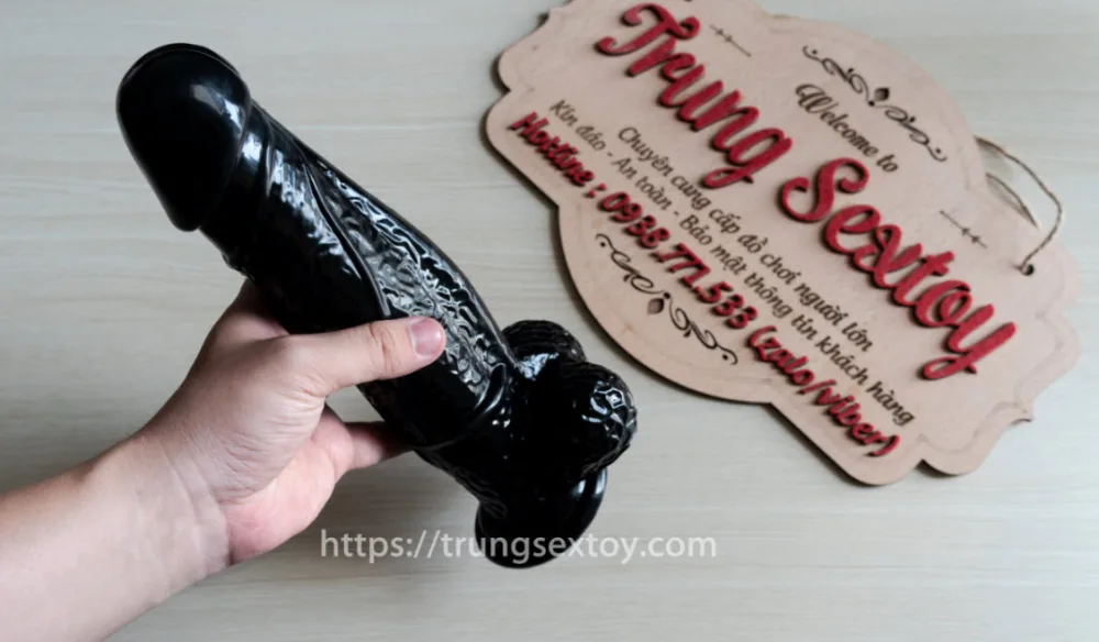 Extra Large 31.5cm Black Silicone Dildo for Female — Premium Safe Silicone Material for Comfort and Flexibility