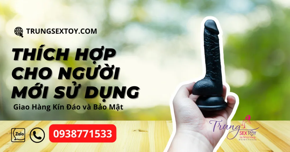 Mini Black Silicone Wall-Mountable Non-Vibrating Dildo 11cm — Premium Features and Materials