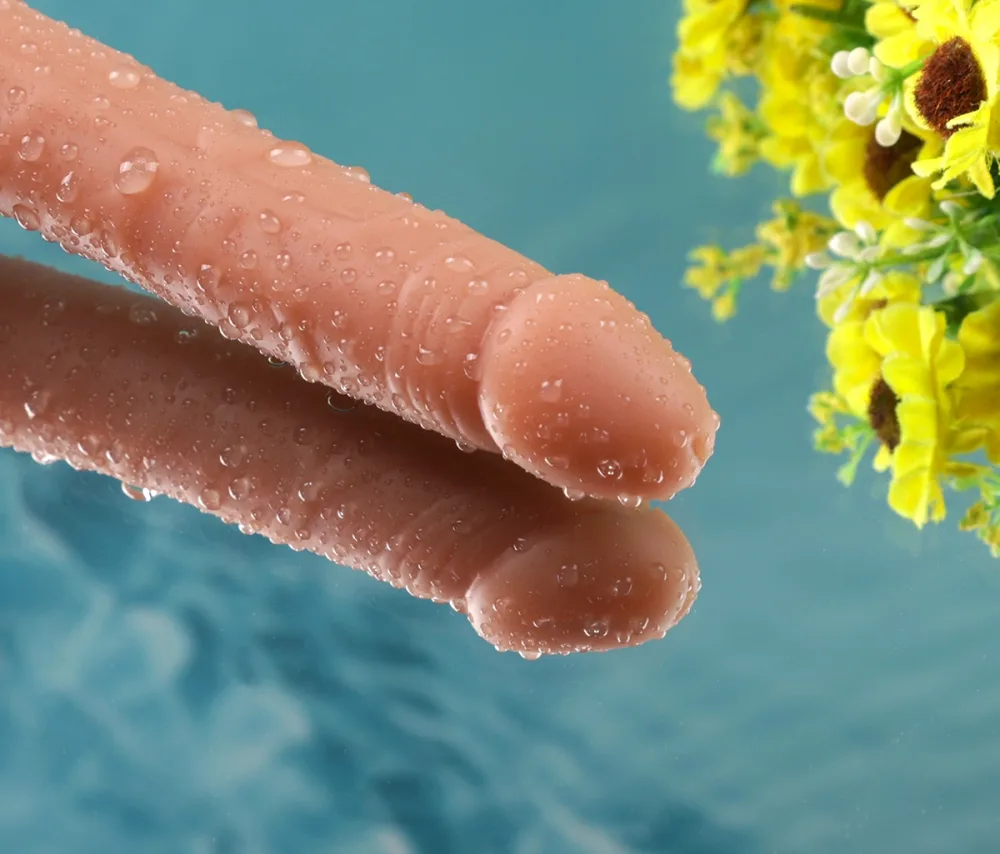 Ultra Soft Small Wall-Mounted Dildo Realistic Design — High-Quality Materials & Durability
