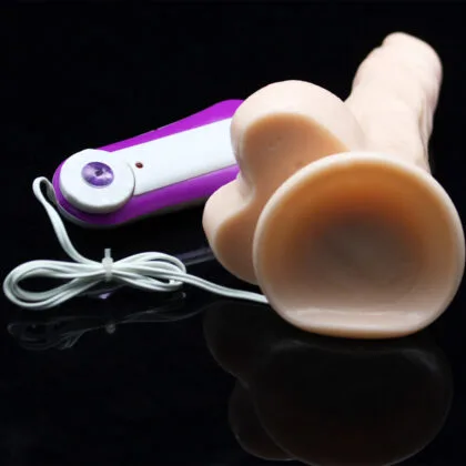 Multi-speed Silicon Vibrator Dildo for Lesbian Couples — Perfect Size for Comfortable Use