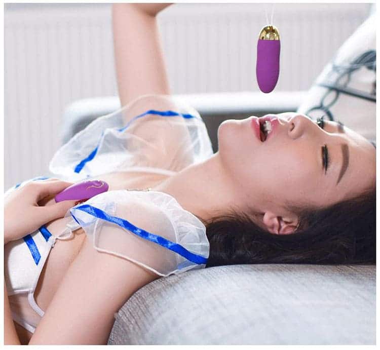 EG04 Remote Wireless Love Egg Powerful ABS Vibrator — Discreet, Compact, and Easy to Use