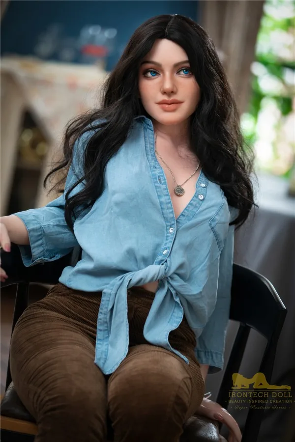 IronTech Ivy 152cm Ultra Realistic Silicone Doll — hình 3