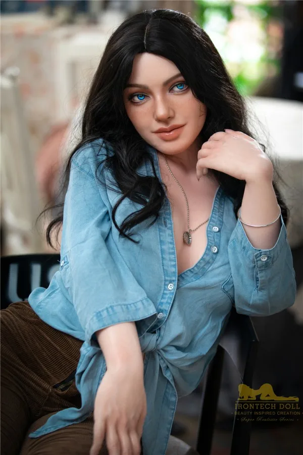 IronTech Ivy 152cm Ultra Realistic Silicone Doll — hình 5