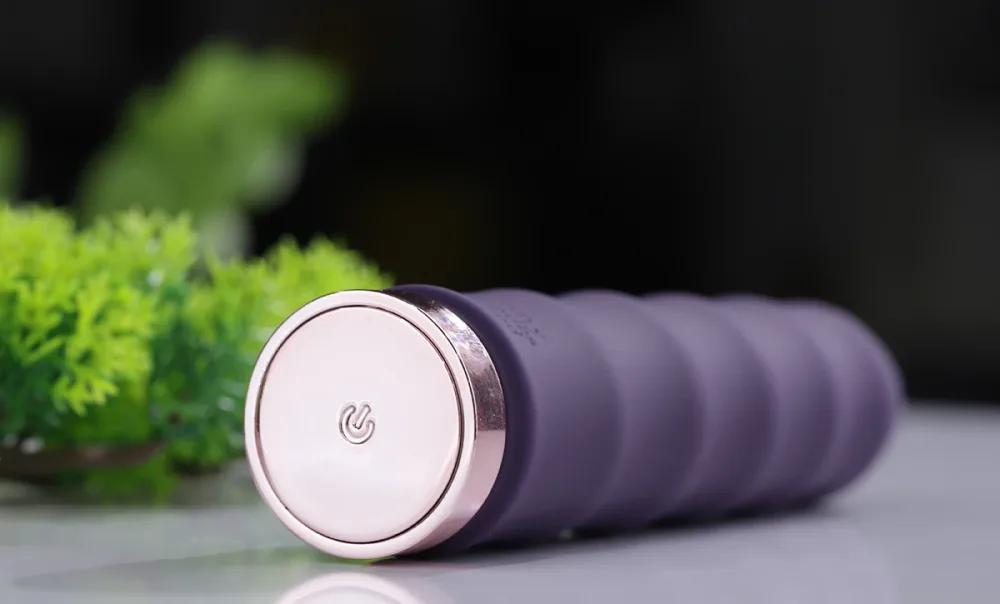 Fifty Shades Freed Deep Inside Textured Vibrator Erotic — Exquisite Design for Maximum Stimulation