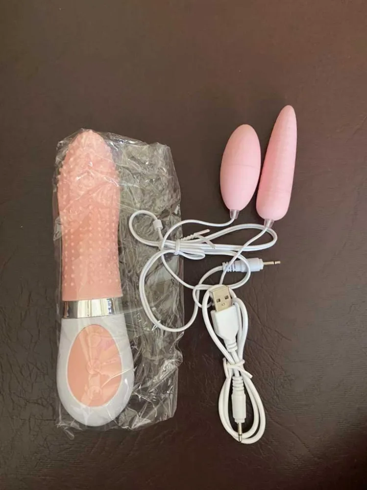Crazy Tongue Dual Vibrating Soft Silicone Oral Toy — Don’t wait—order now and experience the ecstasy for