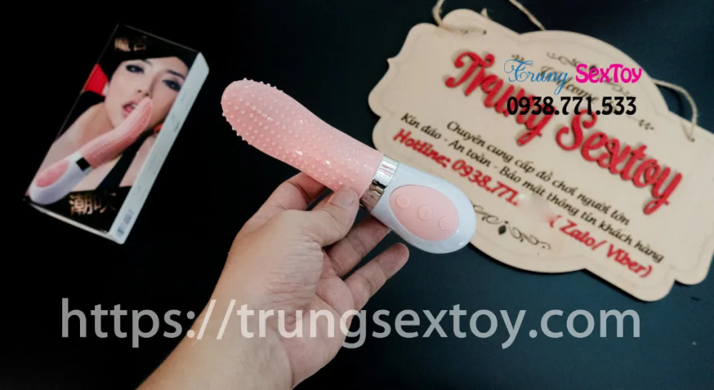 Tongue-Shaped G Spot Licking Vibrator for Female Pleasure — Realistic Design for Maximum Pleasure
