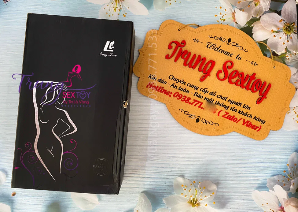 FreeLander Easy Love USB Male Masturbation Toy — Crafted for men seeking a high-quality, realistic