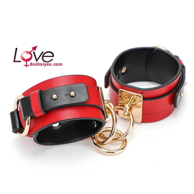 Luxury BDSM Set Couples Leather Metal Sensual Play — Technical Specifications