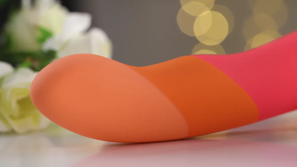 ROMP Wall-Mounted Smooth Silicone Dildo Female Toy — Silky Soft & Comfortable Feel