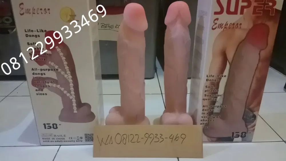 Super Large Soft Silicone Female Masturbator Toy — Super Large Soft Silicone Female Masturbator ToyThis dildo