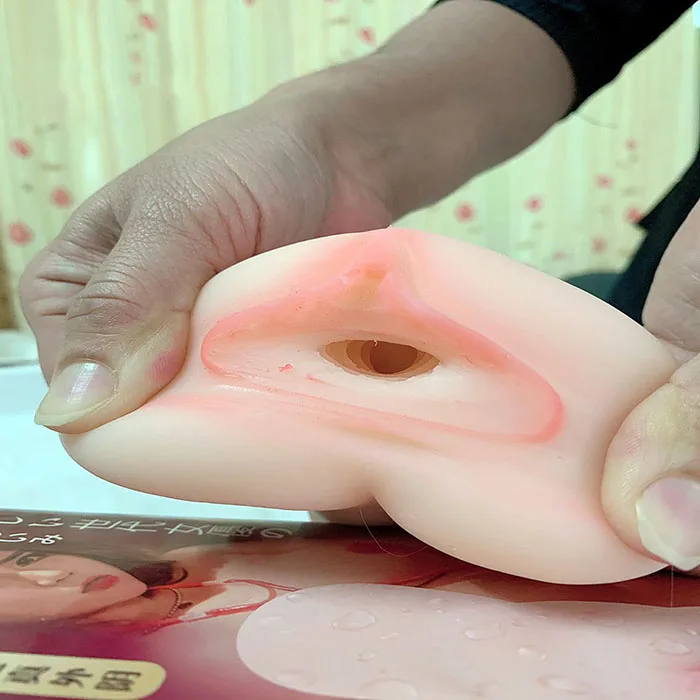 Silicone Handheld Male Masturbator Soft Realistic 15cm — photo 3