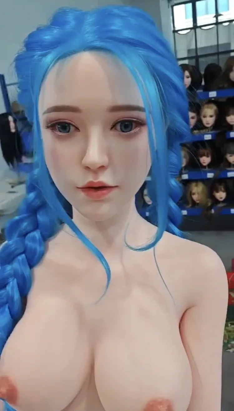 Lylichang Premium Head-To-Body Platinum Silicone Love Doll — photo 2