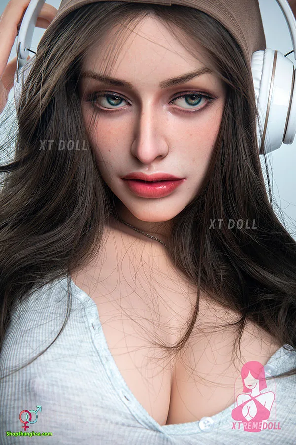 XT Doll Everleigh 162cm Plus Size Silicone Love Doll — photo 6