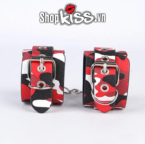 PU Leather Camouflage BDSM Handcuffs for Intense Play — photo 3