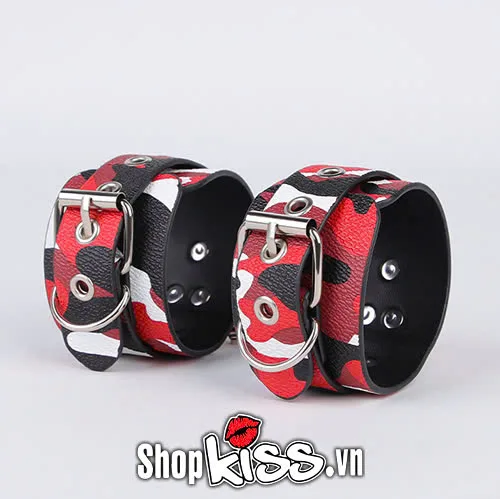 PU Leather Camouflage BDSM Handcuffs for Intense Play — photo 5