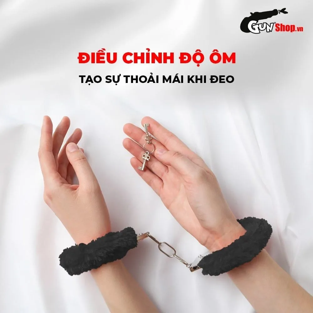 Chisa Fur-Lined Handcuffs BDSM Restraints Play — photo 6