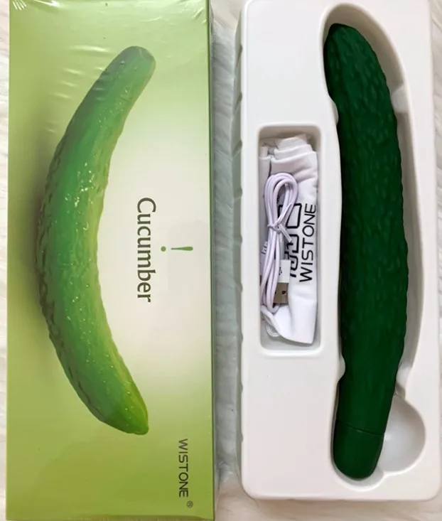 Super Strong Vibrating Cucumber Massager for Female G & Clit — photo 3