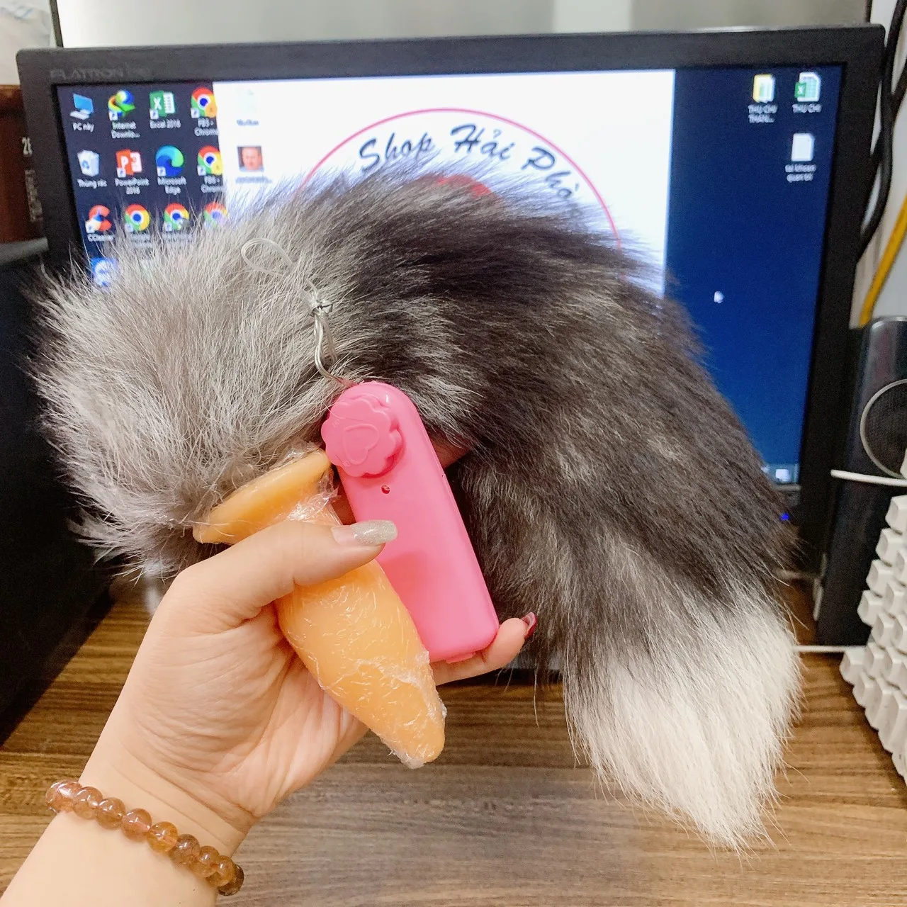 Fox Tail Silicone Butt Plug Vibrating BDSM Toy — photo 4