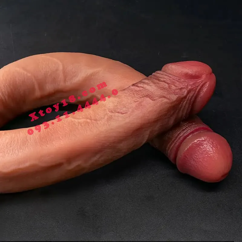 Ultra Soft Double-Ended Silicone Dildo 3.8cm x 40cm Stretch — photo 2