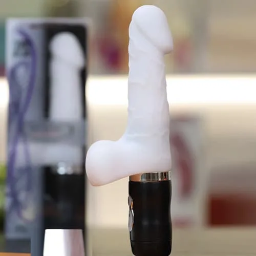 Boss Fair Dick Japanese 30-Speed Vibrator Rotating Tongue Silicone — photo 3