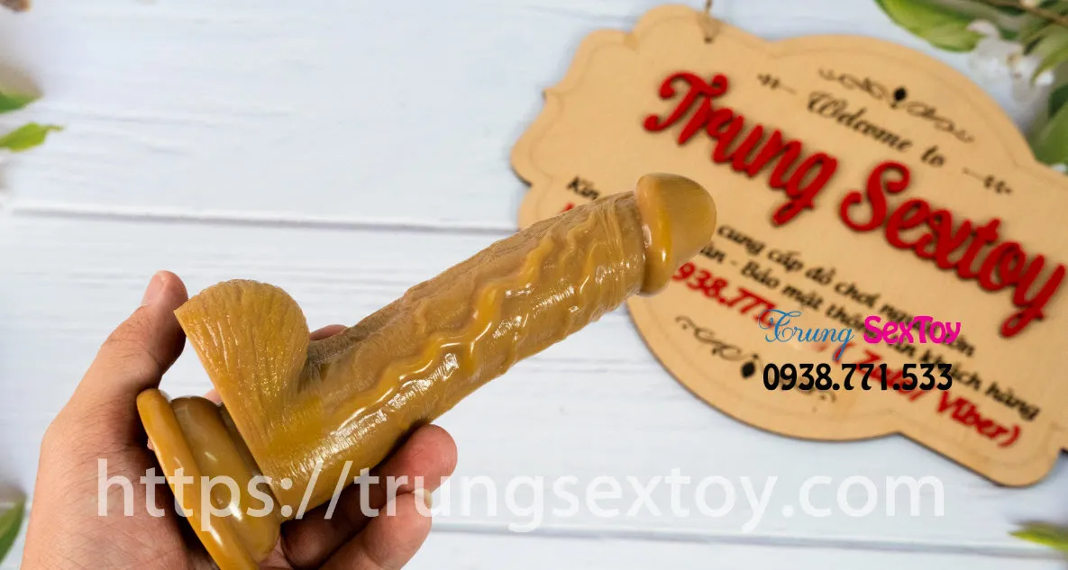 Realistic Soft Silicone 14cm Wall-Mountable Dildo for Solo Play — photo 4