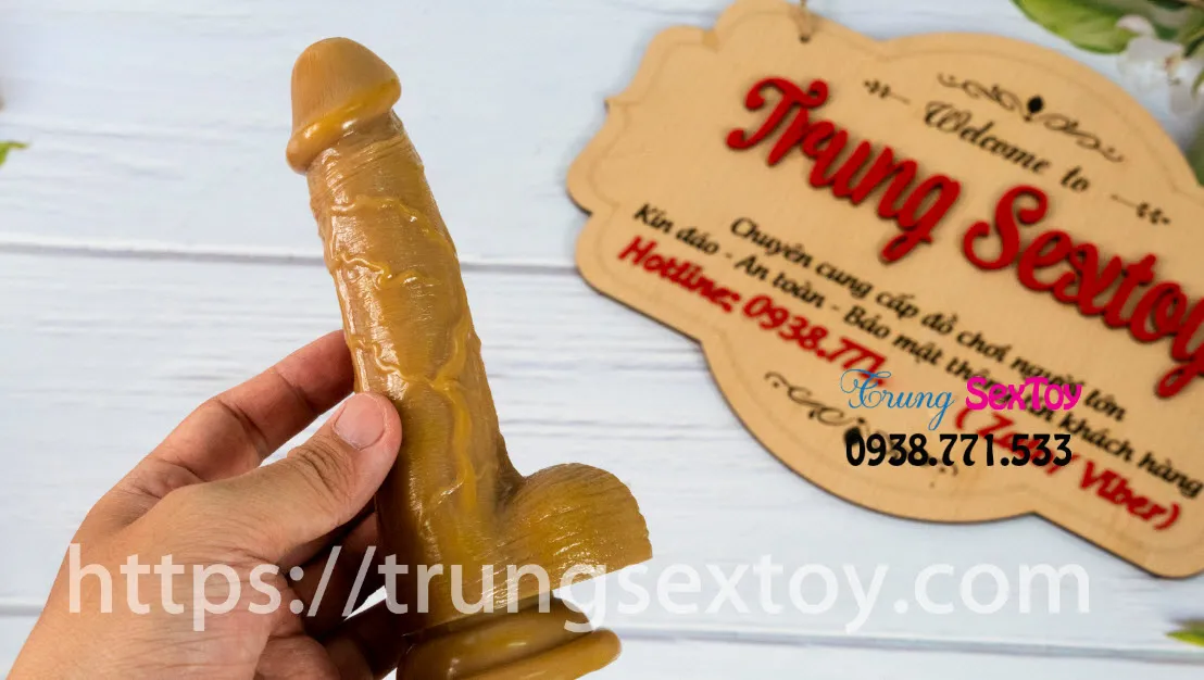 Realistic Soft Silicone 14cm Wall-Mountable Dildo for Solo Play — photo 6