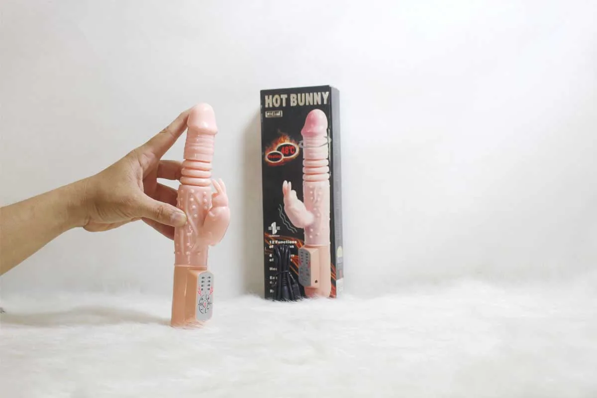Hot Bunny Heated Vibrating Thrusting Silicone Dildo 24cm — photo 3